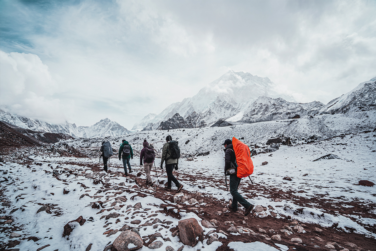 Everest BASE CAMP Snow